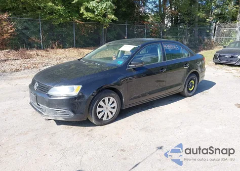 2014 Volkswagen Jetta 2.0L S z USA, uszkodzony, nr VIN 3VW2K7AJ9EM390133